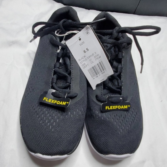 Champion Shoes - CHAMPION SIZE 6.5 BLACK ATHLETIC WOMENS SHOES